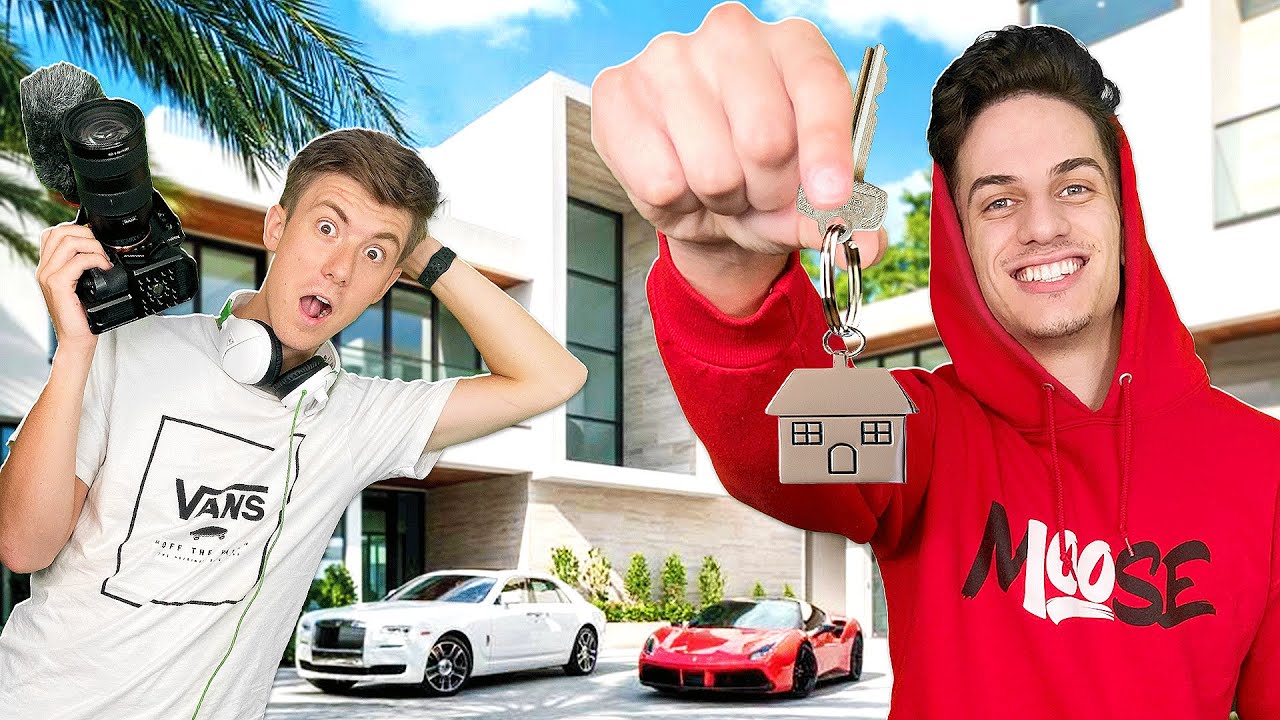 GIVING MY VIDEOGRAPHER A FREE APARTMENT!