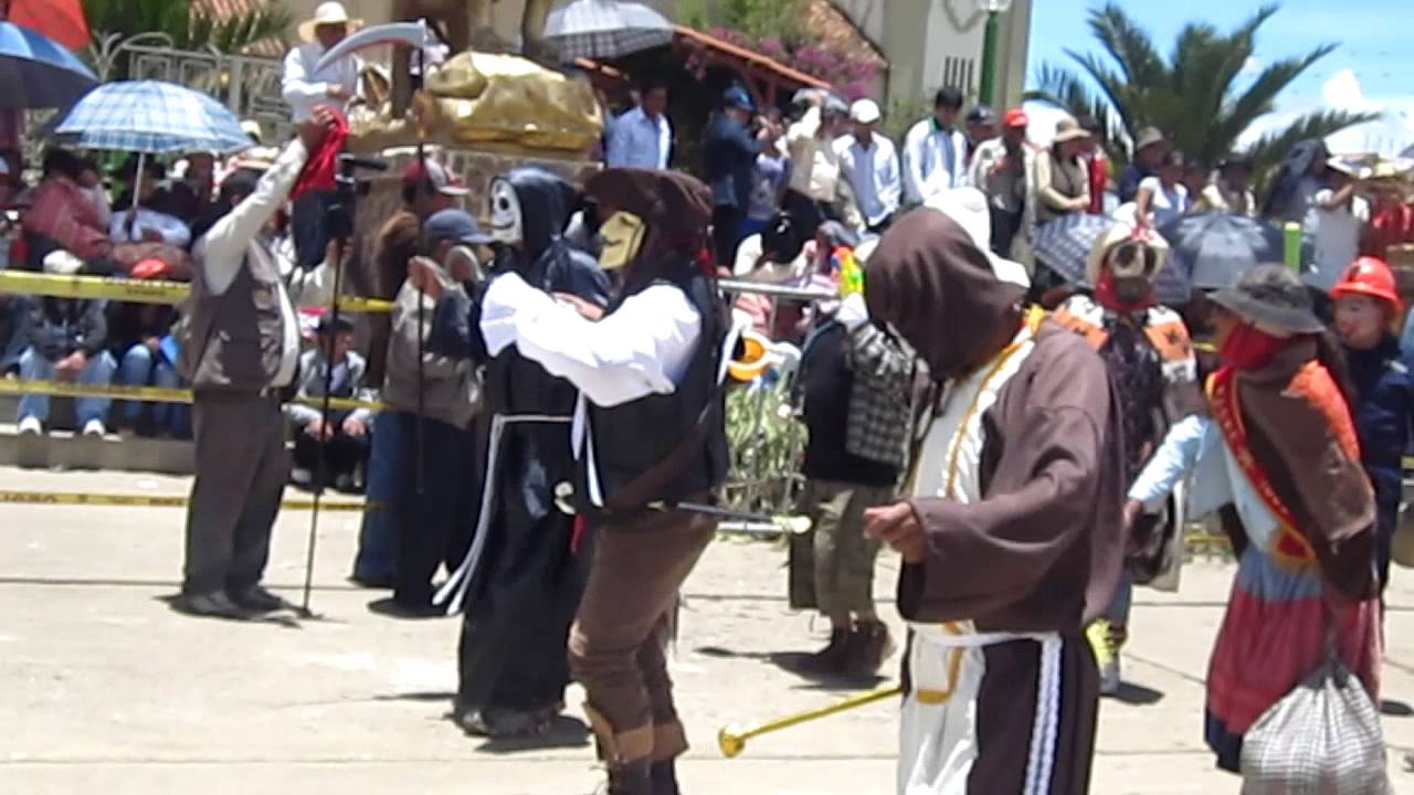 Calistrada - Santiago León de Chongos - YouTube