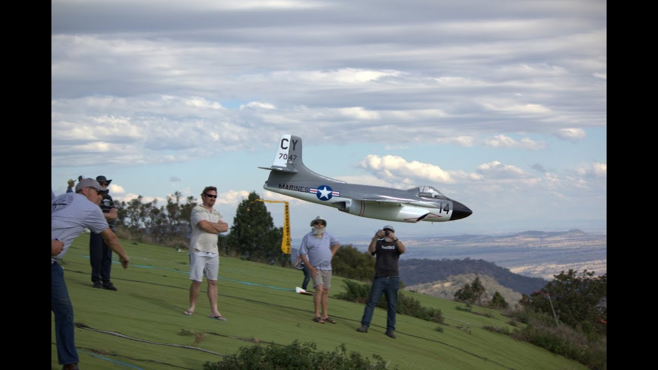 PSS Douglas F3D-2 Skyknight Maiden Flight - YouTube