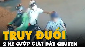 Người đàn ông chạy bộ đuổi theo 2 kẻ cướp giật dây chuyền ở Bình Dương