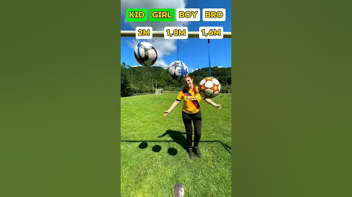 Challenge: reach high #shorts #foryou #sports #soccer #challenge #football  @mdk_trio