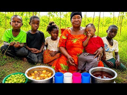 Authentic Ugandan Katogo / Village Ladies Cook Groundnut & Irish Potato Katogo for the Family 