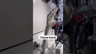 The Clone hand is a power-dense, biomimetic, anthropomorphic robotic hand (🎥: u/clonerobotics)