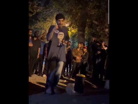 IG Amata Son رپ کردن بداهه با کلماتی که همون لحضه بهش میگن