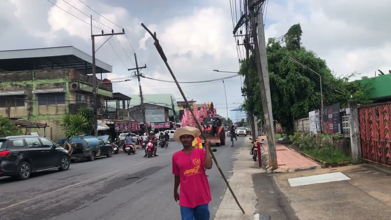 วัดแหลมทอง 2565  ถนน ตลาดล่าง