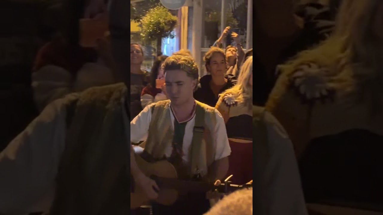 David Keenan - ' Passage West' outside DeBarra's 10 October 2025