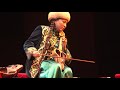Capture de la vidéo Raushan Orazbaeva