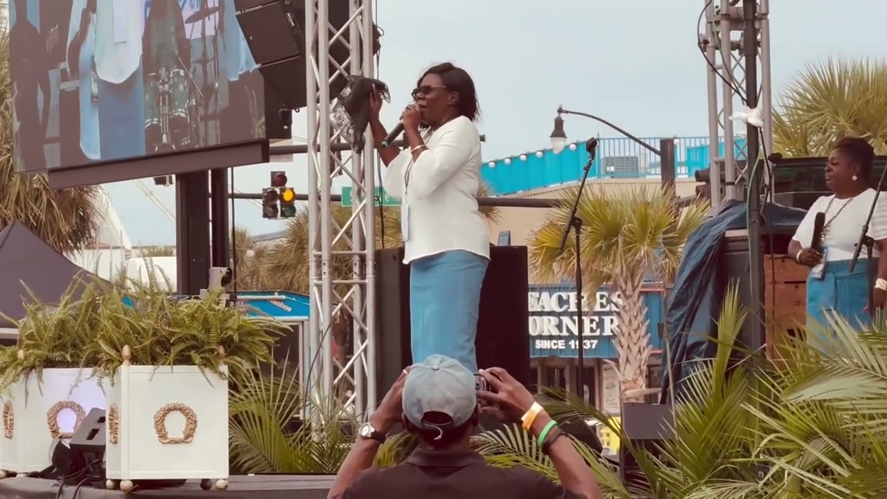 ‘Waves of Praise’ Myrtle Beach SC