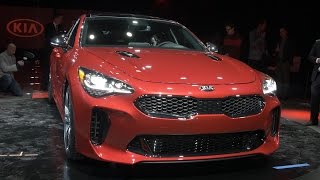 2018 Kia Stinger at the 2017 Detroit Auto Show