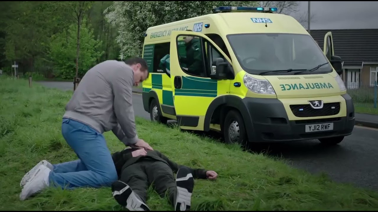 Casualty - Ollie Hide (Harry Collett) Scenes S34Ep3