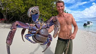 RARE GIANT LAND CRAB! Largest In the World by Back 2 Basics Adventures 1,186,151 views 7 months ago 25 minutes