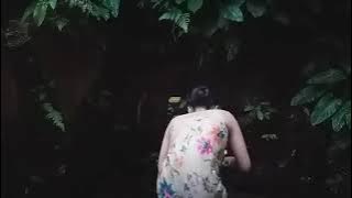Pesona Mandi di Desa, disaat Hujan deras