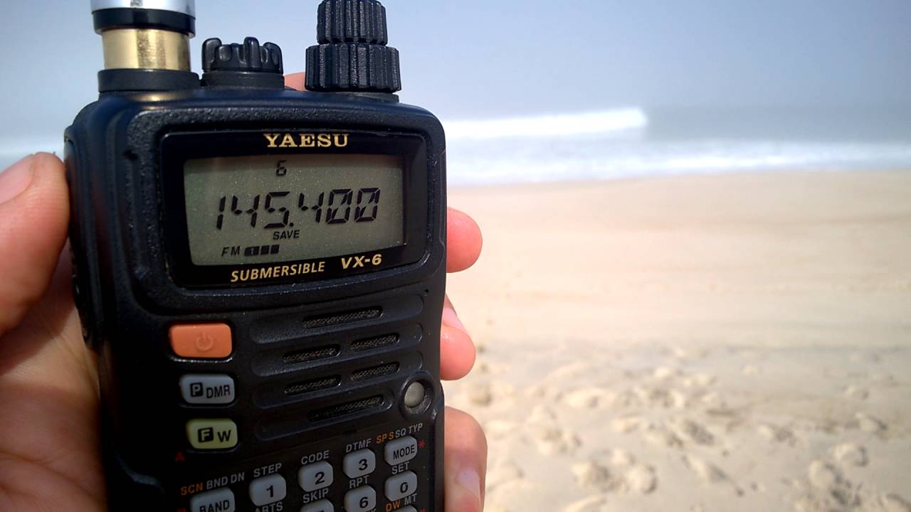 Yaesu VX6 (Tropo DX) YouTube
