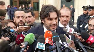 Denunciamo con forza la vergogna che si sta compiendo in Commissione Bilancio alla Camera Denunciamo con forza la vergogna che si sta compiendo in Commissione Bilancio alla Camera