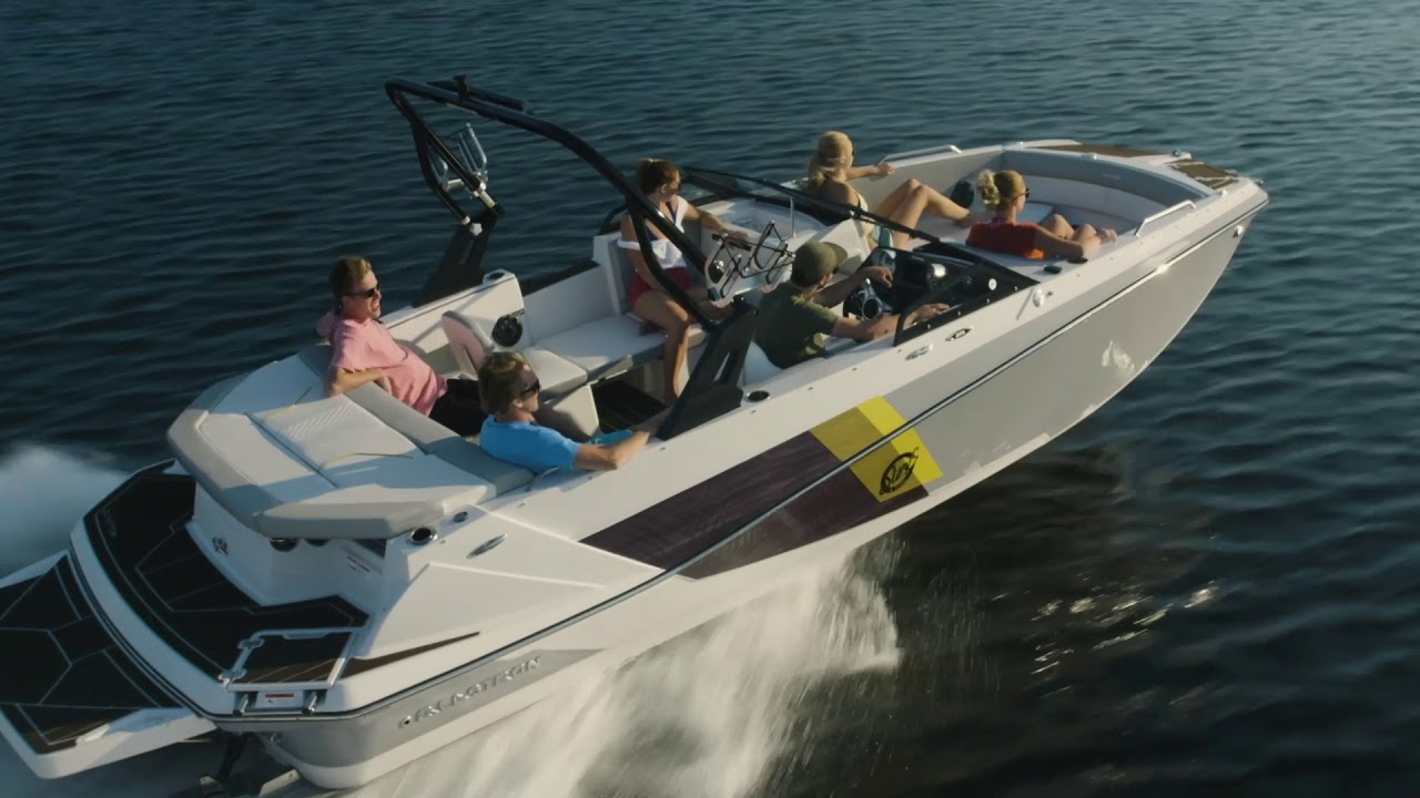 Glastron GTDW 225 Surf & Fish