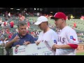 Jordan Spieth throws out first pitch at Rangers game