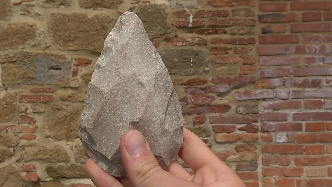 Scheggiatura della selce | Creazione di un'amigdala