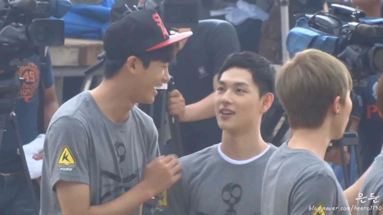 130804 제국의아이들 (ZE:A) 오산대 드림팀 녹화 제국의아이들 - 사이좋은 아이들 (임시완 중심)