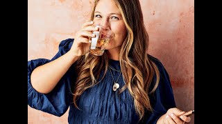 Substack Secrets With Caroline Chambers Of “What To Cook When You Don’t Feel Like Cooking”