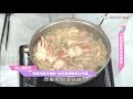 藍教主吃的敲滿足~酸菜白肉鍋越煮越甘甜 女人我最大 20161111 (1/4)