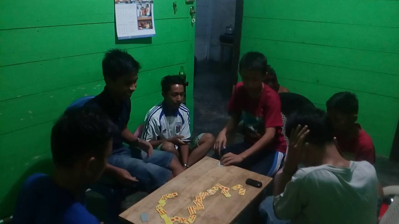 Download 46 Koleksi Gambar Es Batu Lucu Terbaik Gratis HD