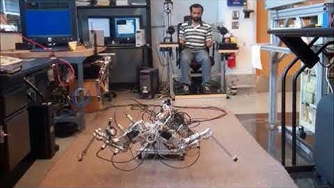 Teleoperated Robotic Crawler - Walking