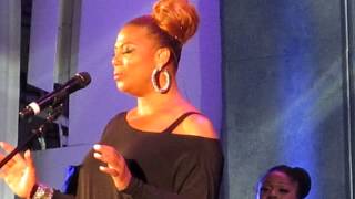 Watch Queen Latifah Georgia Rose video