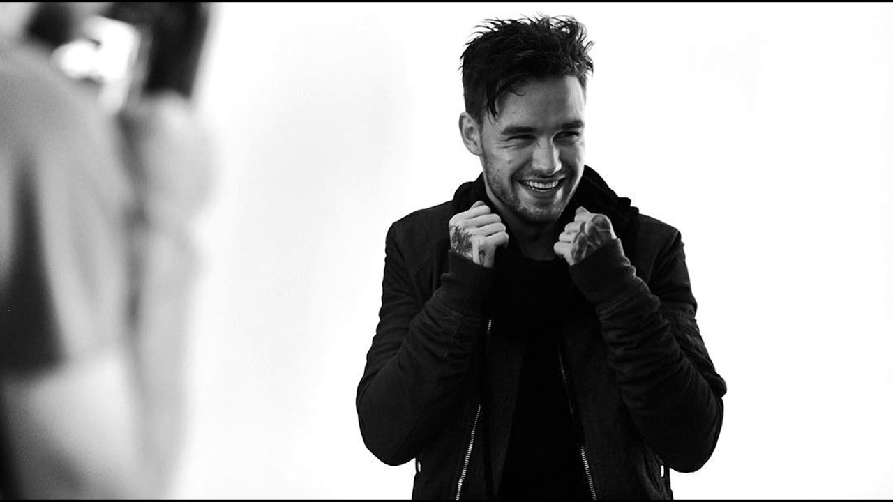 Liam Payne - Attention by Charlie Puth (Radio Live)