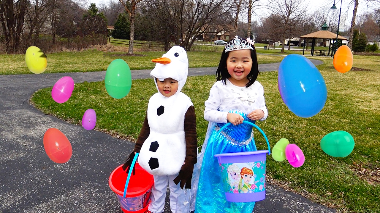 HUGE Easter Eggs Hunt with Frozen Elsa and Olaf