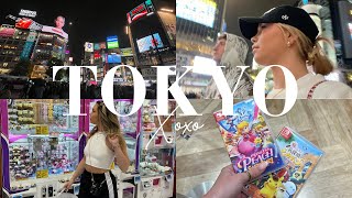 EATING OUR WAY THRU TOKYO | The Japan Diaries, Staying in a pod, Disneyland Tokyo, and CORE memories