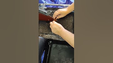 Cutting open a Malawi agate nodule.