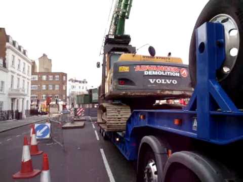 scania-stepframe,volvo-excavator,250-ton-crane