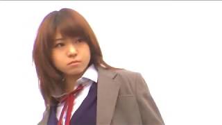 中村静香のミニスカセクシーアクション！