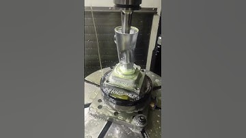 5 Axis Machining is better for parts with complex curves and freeform surfaces.#5axis #machining