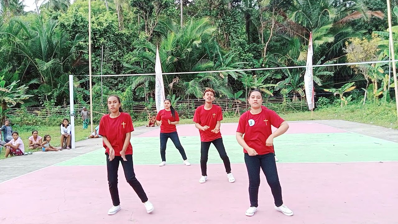 lomba Poco Poco haleluya jemaat paisumatano BONEPUSO tim pemuda.