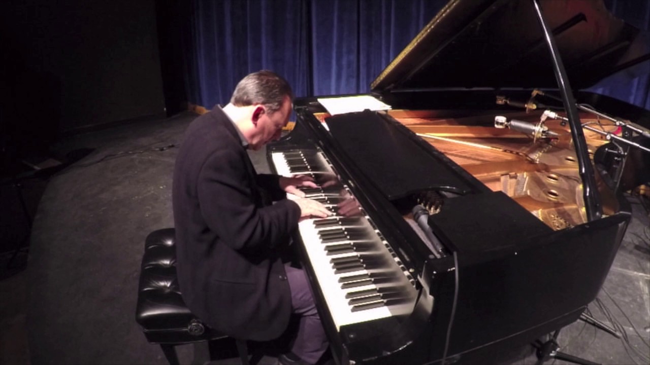 Guarda Michael Weiss - Orient Express su YouTube Guarda Michael Weiss - Orient Express su YouTube