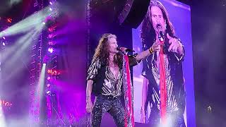 Aerosmith - Don't want to miss a thing (and I don't, Tom Hamilton takes a tumble at the very end)