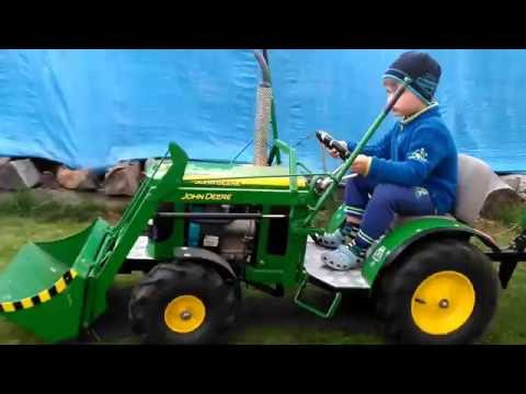 John Deere tractor for children 3