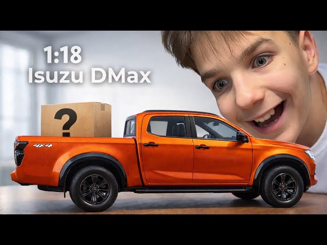 ISUZU D-MAX オレンジ 1/18ミニカー 4WD 1/18 ISUZU D MAX D-MAX 2023 Pickup Orange Diecast Model Car Toys