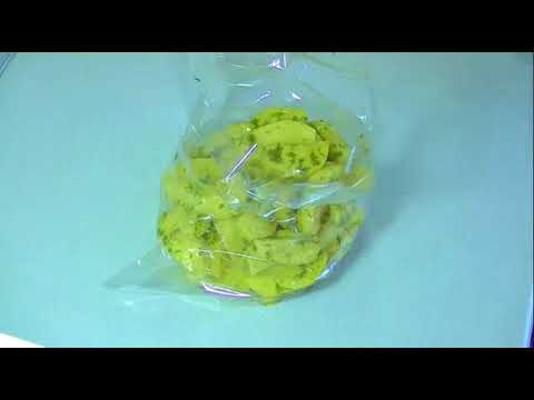 ლამაზი კარტოფილი ღუმელში. მარტივი, სწრაფი და გემრიელი.