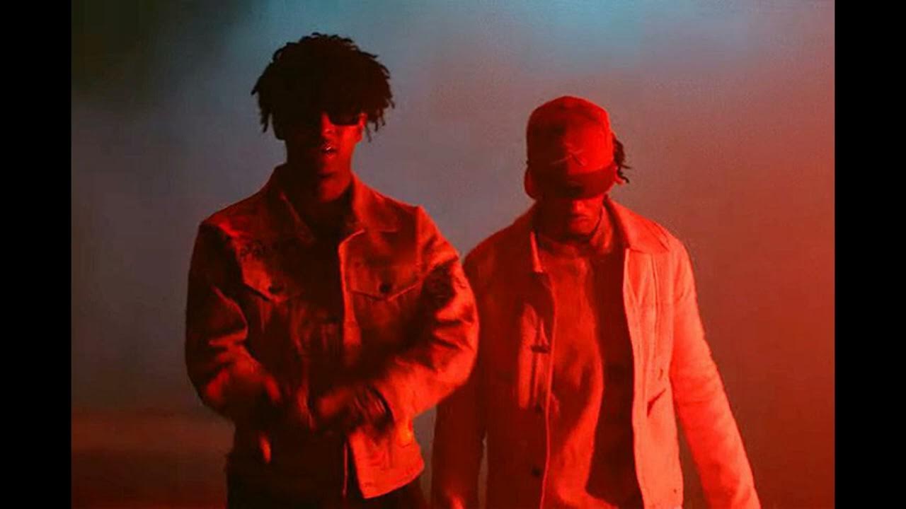 Savage mode 2. 21 savage metro boomin. Glock in my lap 21 savage, metro boomin текст. 21 savage glock. I got a glock in my rari meme.