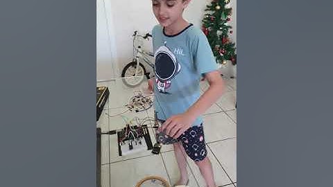 Projeto de Robótica Alarme com arduino e Sensor