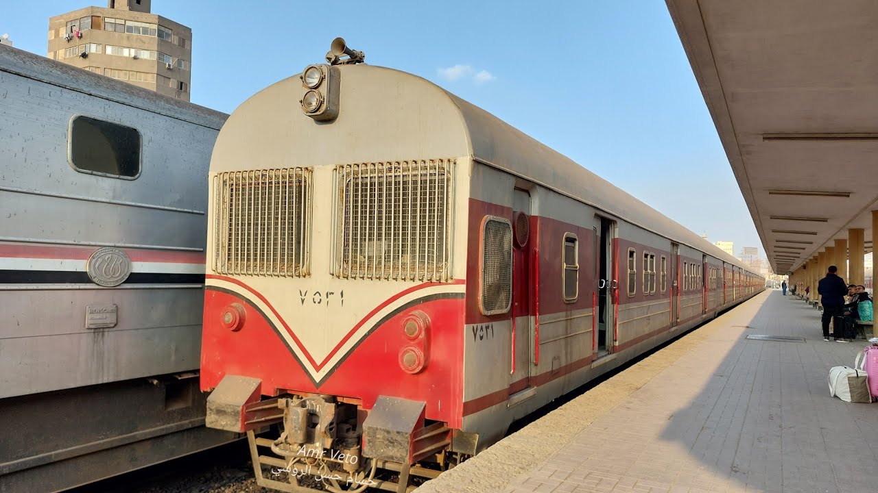رحلة كاملة في قطار القناطر الخيرية القديمة/قليوب/القاهرة 2024 - Full journey in El-Qnater train
