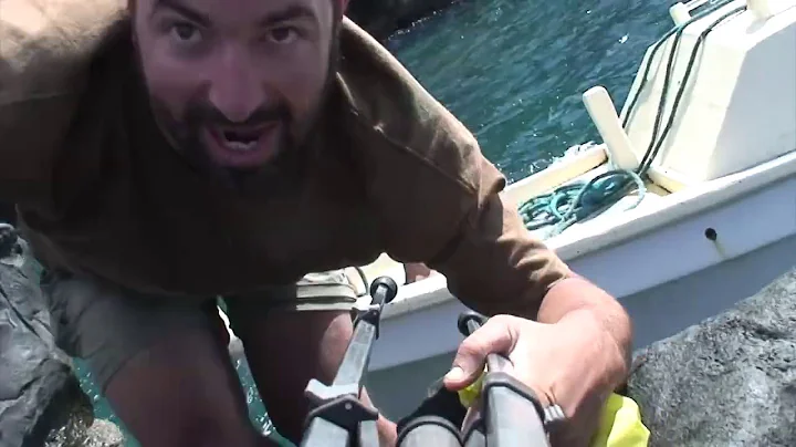 300 Days alone - Ep01 - The arrival on Tofua