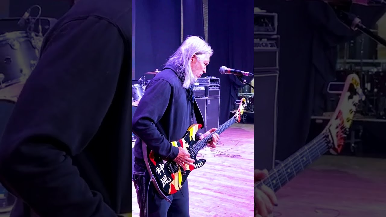 George Lynch Shreds in Lock Mode with his Morley Dragon 2
