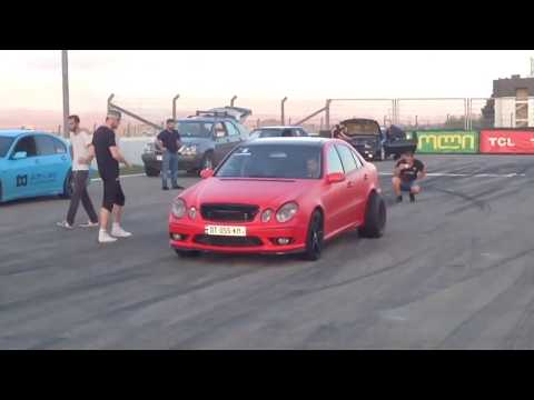 Mercedes-Benz E55 AMG (700hp+) vs BMW M5 F10 (750hp)