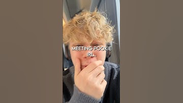 MEETING MM2 GIRLFRIEND IRL 😍 (Murder Mystery 2) *Voice Chat*