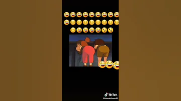 الرجل يضرب الولد 