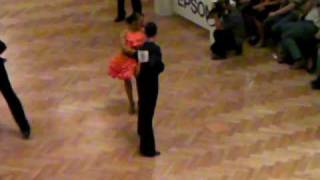 Cha Cha - Sergey & Viktoria Tatarenko DanceComp 2009 - IDSF