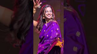 Actress Meenakshi Chaudhary Stunning Dance At Legsgo Holidays Coimbatore Launch Event Saree